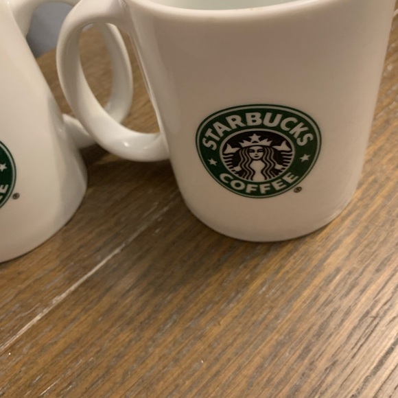 Two Starbucks Coffee Mugs 10 Fl oz White Ceramic w/Green Mermaid Logo - Picture 2 of 16
